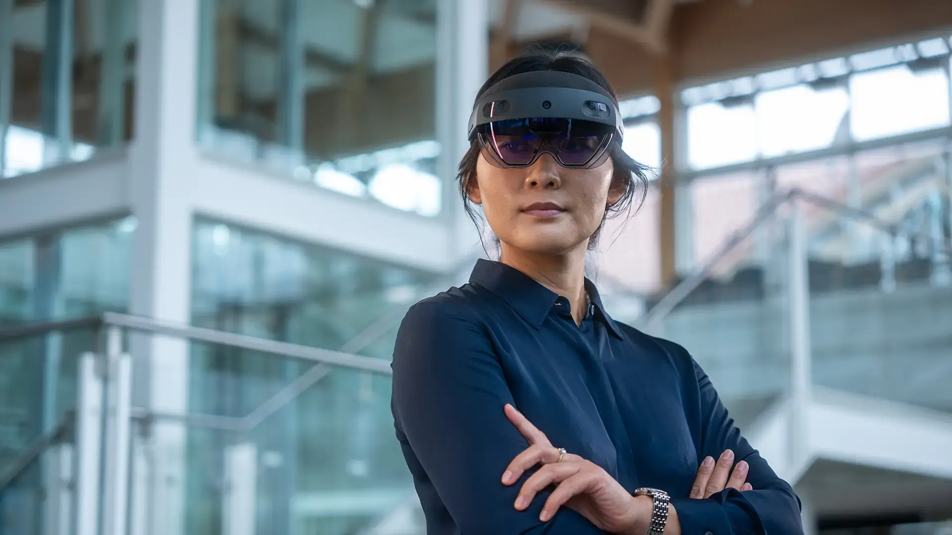 HMS SiNGRAY G2 vs. Microsoft HoloLens 2